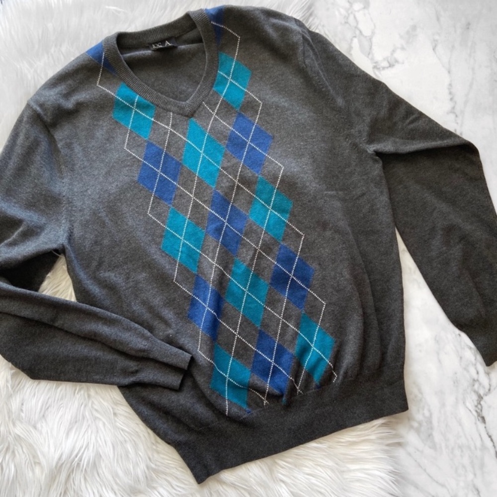 Jos. A. Bank 100% cotton argyle sweater